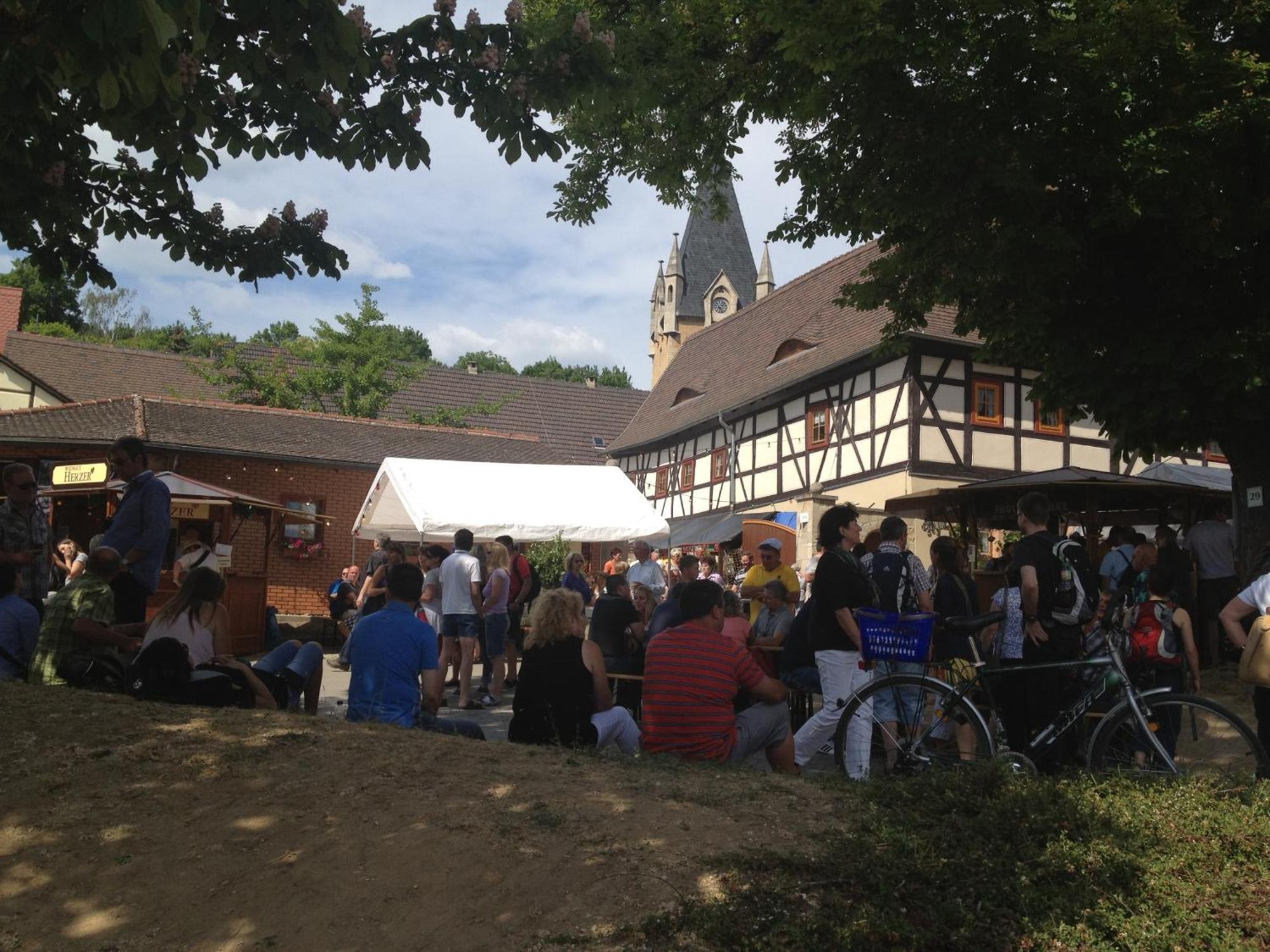 Hotel Garni Zum Rebstock Naumburg  Luaran gambar