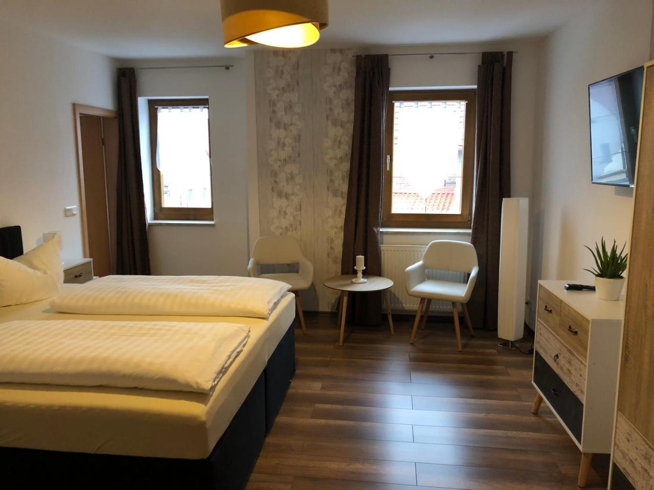 Hotel Garni Zum Rebstock Naumburg  Luaran gambar